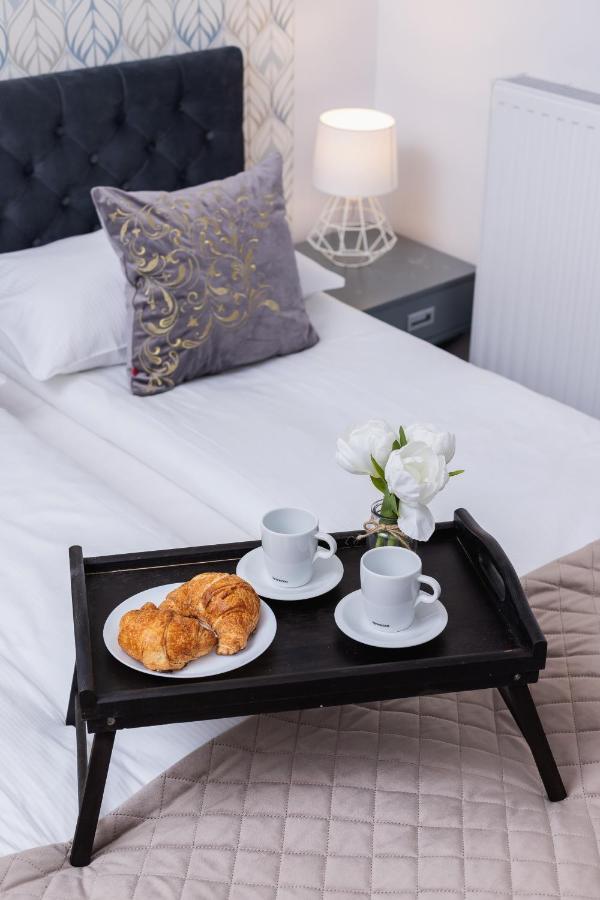 Beautiful Apartments Krakow Dietla By Noclegi Renters Bagian luar foto