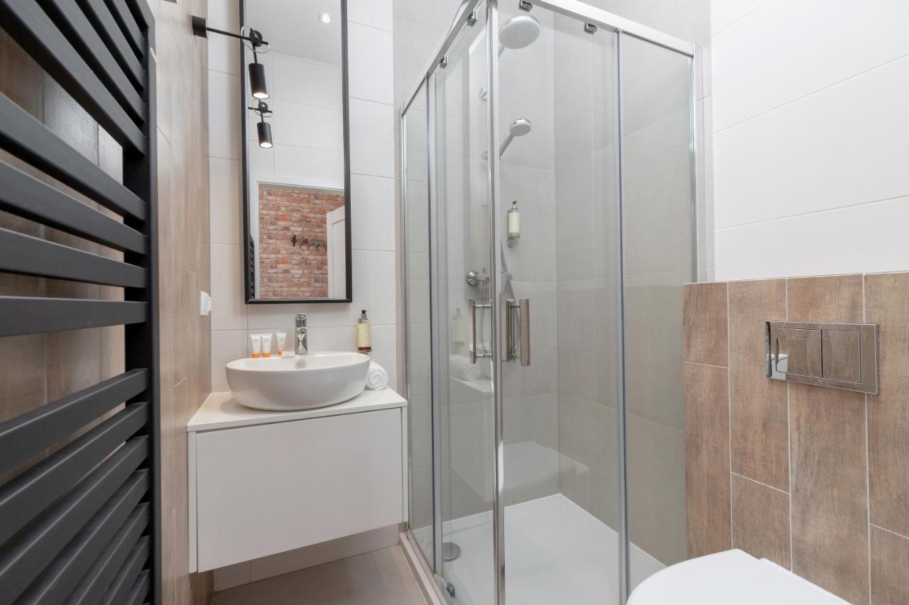 Beautiful Apartments Krakow Dietla By Noclegi Renters Bagian luar foto